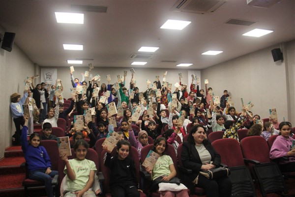 Yazar İlyas Kara’dan Bilgi Evi üyelerine altın öğütler