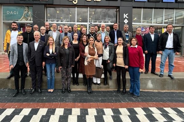 İzmir Siyasal Çalışma Grubu’ndan Menemen’e ziyaret