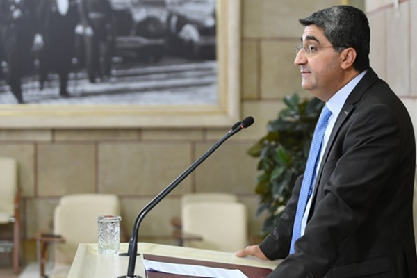 Ekmen: “Öğretmen atamaları yeterli değil”