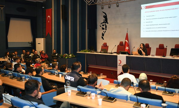 Büyükşehir’den personele ‘İş ve Stres Yönetimi, Öfke Kontrolü’ eğitimi