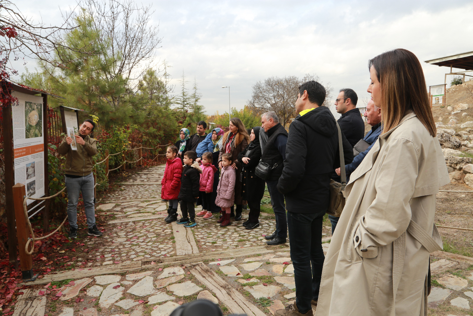 Malatya Kadın Meclisi’nden ‘Arslantepe Höyüğü’ne gezi