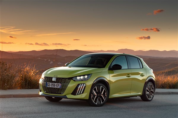 Yeni Peugeot e 208, 2024’ün ilk çeyreğinde Türkiye’de