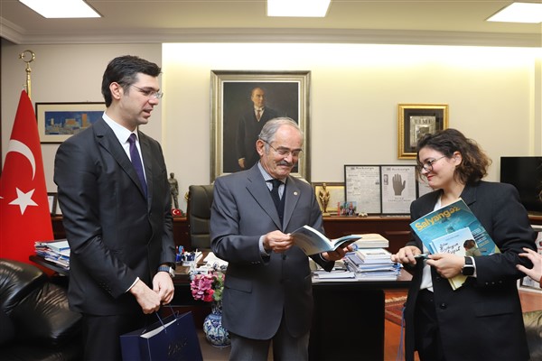 Başkan Büyükerşen’e ziyaretler sürüyor