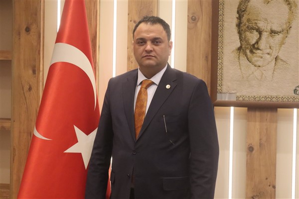 Arslan: “Alan bazlı destek çay üreticilerimize hayırlı olsun”