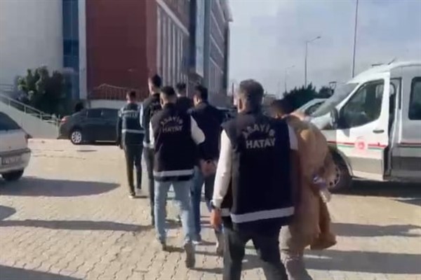 Hatay’da aranan 3 şahıs yakalandı