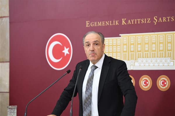 Yeneroğlu: “Seçim beyannamesinde yer alan vaatlerin hiçbiri gerçekleştirilmedi”