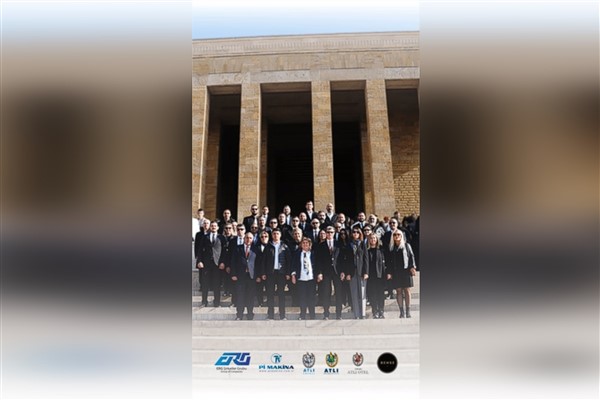 ERG Şirketler Grubu, Atatürk’ü Anıtkabir’de saygı ve minnetle andı