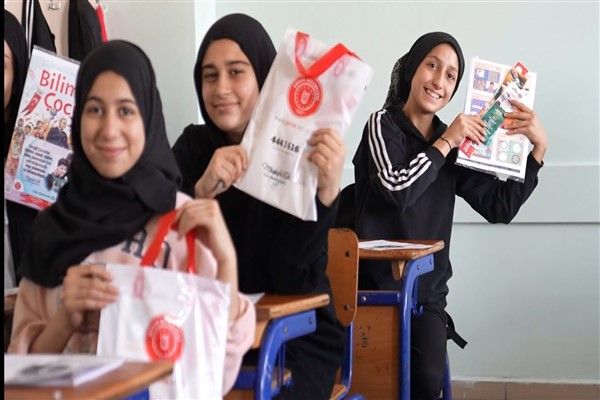 Başkan Işık’tan çocuklara, özel TÜBİTAK dergisi