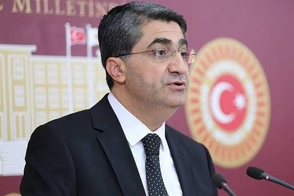 DEVA Partili Ekmen: “Evlilik için 150 bin lira kredi gençlere yetmez”