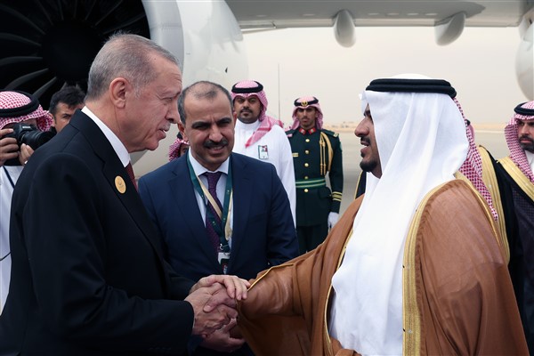 Cuumhurbaşkanı Erdoğan, Riyad’a ulaştı
