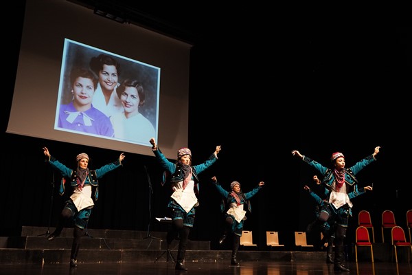Beylikdüzü Belediyesi kadına yönelik şiddete karşı farkındalık oluşturdu