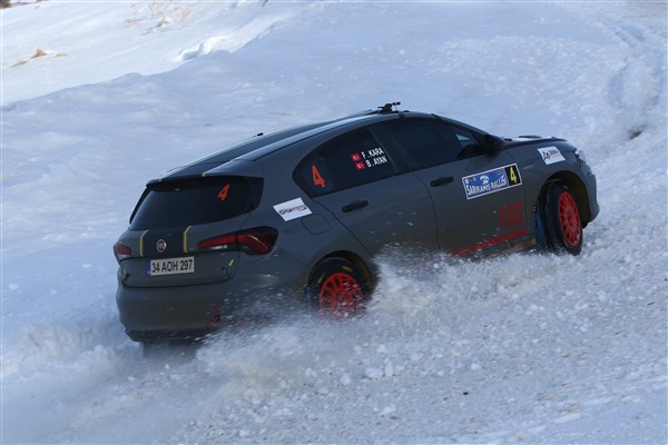 Sarıkamış’ta ralli heyecanı