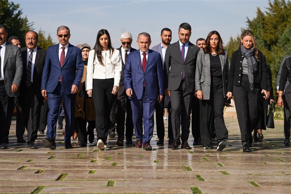 DEVA Partisi’nden Anıtkabir ziyareti