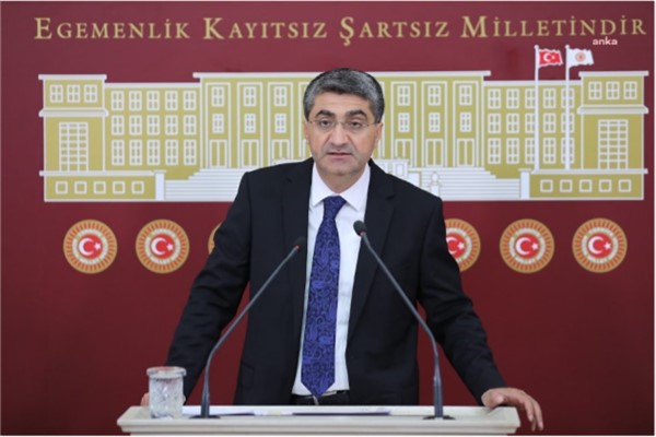 Ekmen: “Mersin unutulmuş, ihmal edilmiş, yok sayılmıştır”