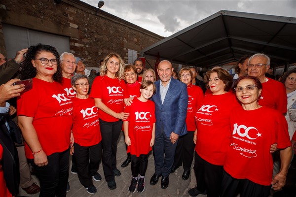 Başkan Soyer:  “Demokrasi mücadelesinden emekli olunmaz”