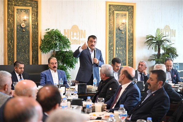 Başkan Gürkan: “Şehrimizin ayağa kalkmasının tek yolu birlik ve beraberliktir”