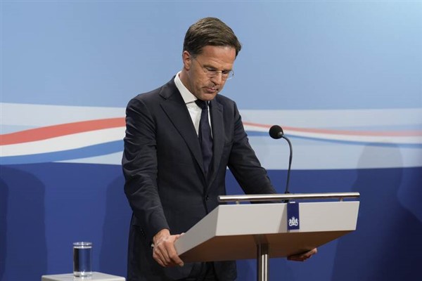 Hollanda Başbakanı Rutte’den Lüksemburg Başbakanı Frieden’e tebrik