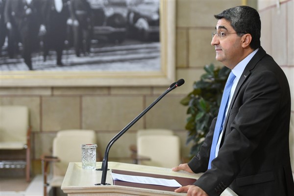 DEVA Partili Ekmen, Batman’da selden etkilenen vatandaşları ziyaret etti