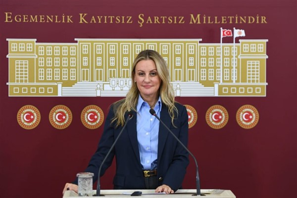 DEVA Partili Ösen: “Mülakatlar derhal kaldırılmalı, hak yerini bulmalıdır”