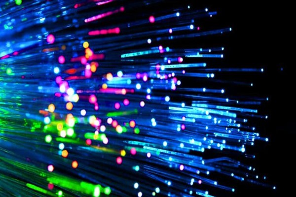 150 filmi bir saniyede nakleden dünyanın en hızlı interneti hizmete başlıyor