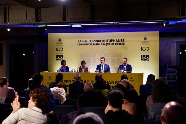 Zafer Toprak Kütüphanesi ve Cumhuriyet Tarihi Araştırma Merkezi Metrohan’da açılıyor