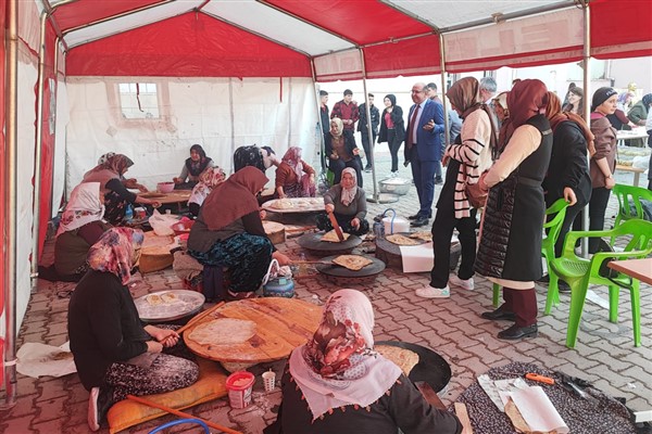 Afyonkarahisar’da Filistin’e yardım kermesi