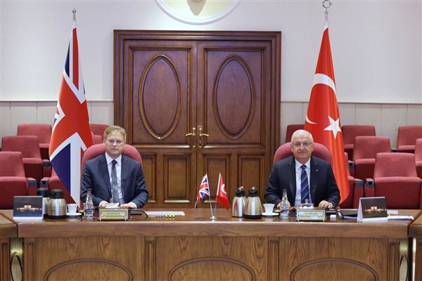 Bakan Güler, Birleşik Krallık Savunma Bakanı Shapps’i ağırladı