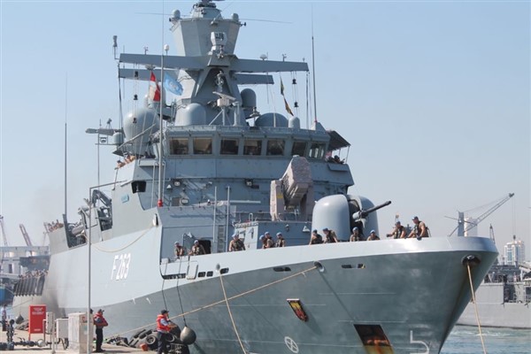 Almanya Deniz Kuvvetlerine ait FGS Oldenburg, Mersin limanını ziyaret etti