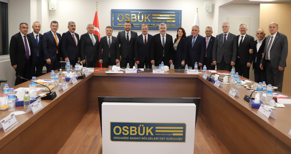 “TÜRK SANAYİSİNİN DÖNÜŞÜMÜNE TALİBİZ”