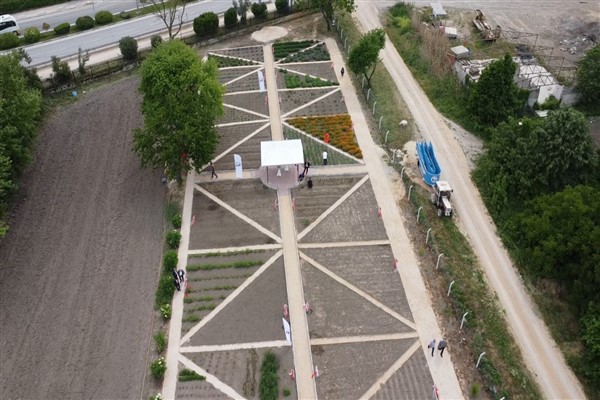 Mustafakemalpaşa’da tarım verimli hale getiriliyor