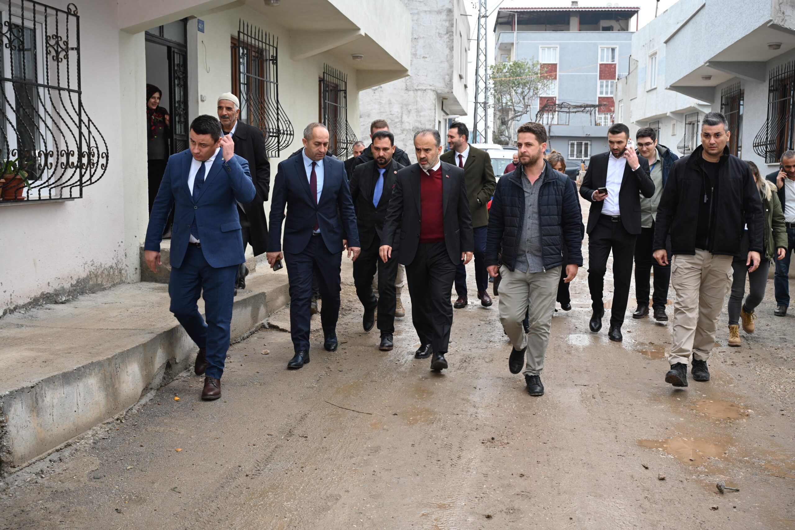 Bursa’da temiz hava için doğal gaza geçiş sürüyor