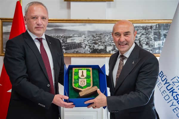 İzmir ile Çernivtsi arasında kardeşlik anlaşması