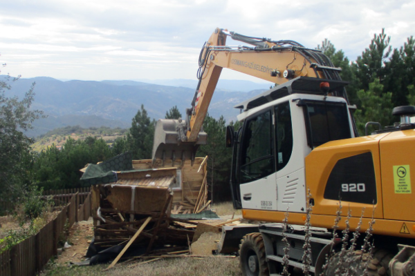 Osmangazi Belediyesi tarafından 87 kaçak yapı yıkıldı