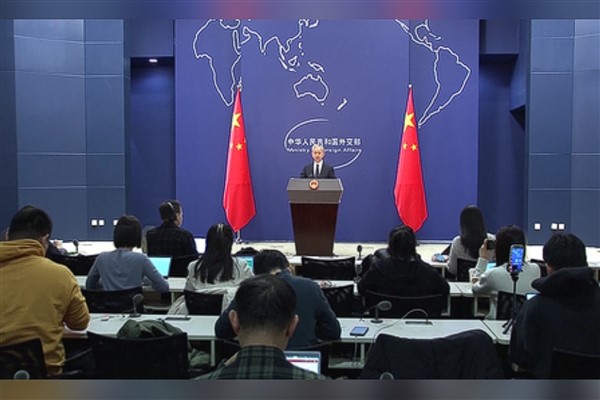 “Çin-Filipinler ilişkileri kritik bir kavşağa geldi”