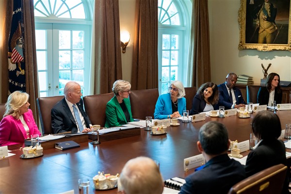 Biden: “Tehlikedeki Türler Yasası güçlendirmeye olan bağlılığımı sürdürüyorum”