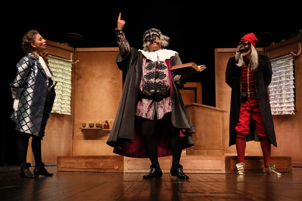 İBB Şehir Tiyatroları, İstanbul içi turnelerine başladı