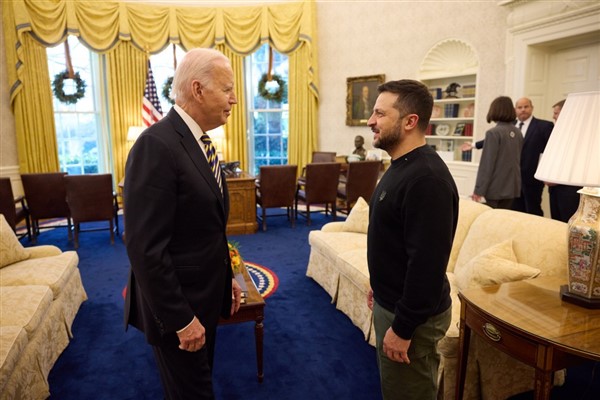 Ukrayna Devlet Başkanı Zelenski, ABD Başkanı Biden ile görüştü