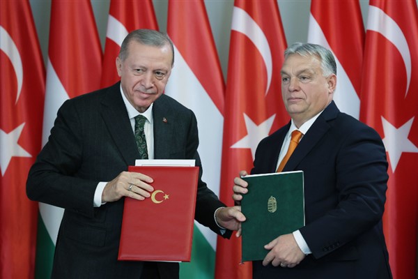 Cumhurbaşkanı Erdoğan: “Ateşkes için yoğun çaba harcıyoruz”