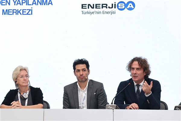 Enerjisa Enerji’den deprem bölgesinde ‘Daha İyi Bir Gelecek İçin’ büyük destek