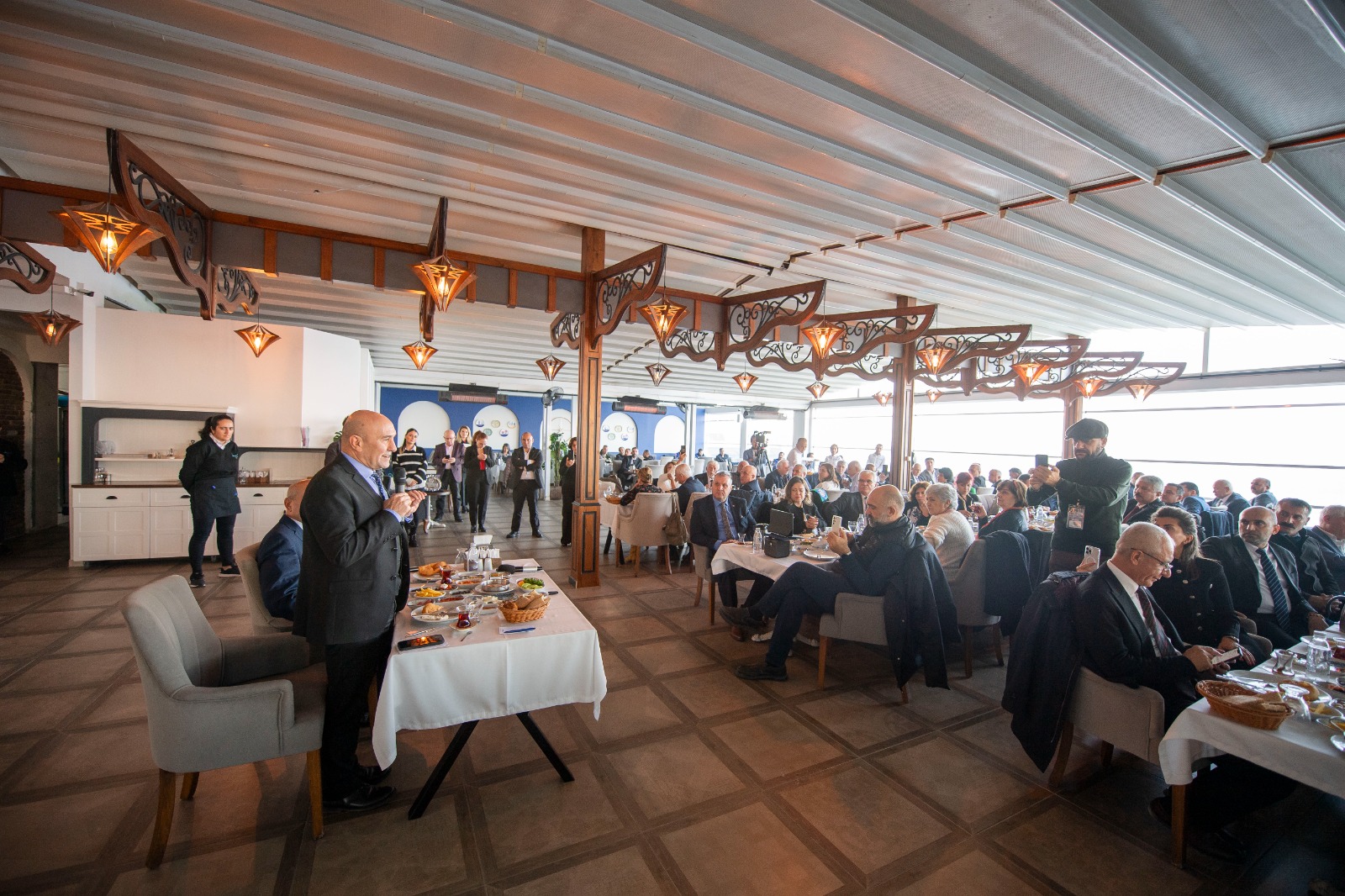 Başkan Soyer: “İzmir Türkiye’nin her yerinden çok daha güçlü ve zengin”