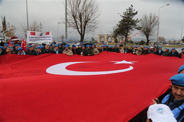 Başkan Büyükkılıç, 17 Aralık şehitlerini anma programına katıldı