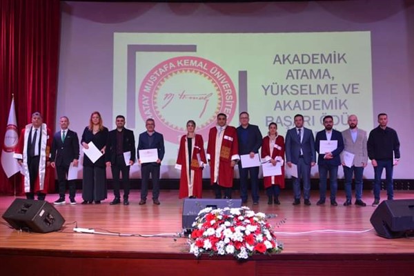 YÖK Başkanı Özvar: “Depremin oluşturduğu yaraları birlikte sarmaya devam edeceğiz”