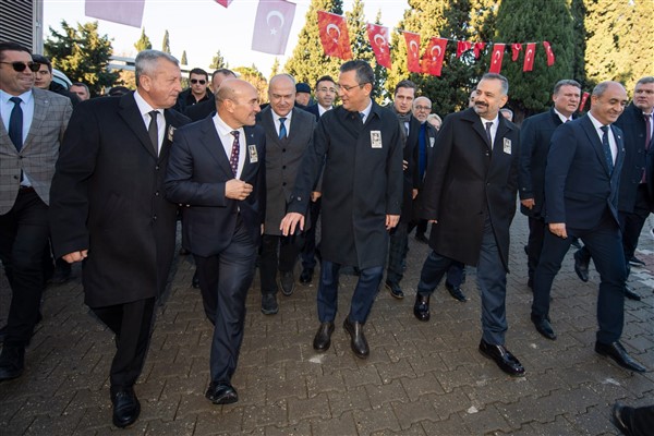 İzmir’de Menemen şehitleri anıldı