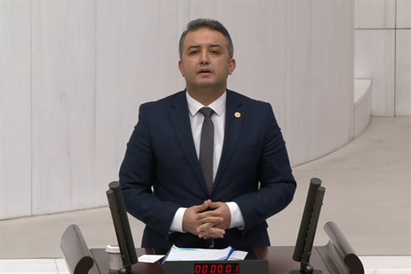 Gelecek Partili Şahin, şehirlerin depreme dayanıklı hale getirilmesi gerektiğini söyledi