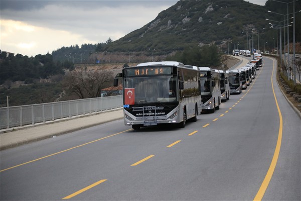Büyükşehir ücretsiz taşıma maliyetlerini hesaplara yatırdı
