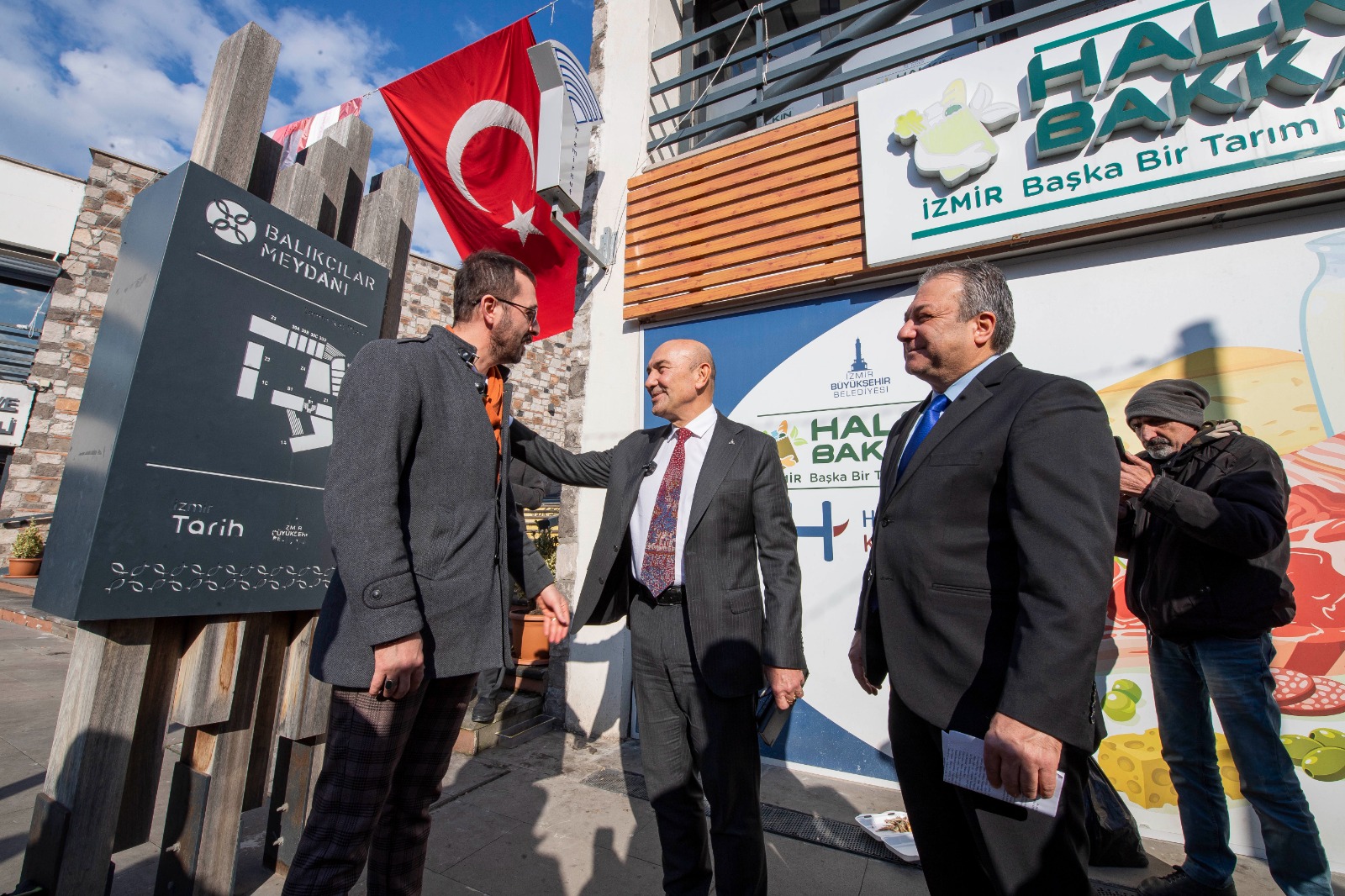 Başkan Soyer: “İzmir yılbaşında bambaşka bir Kemeraltı görecek”