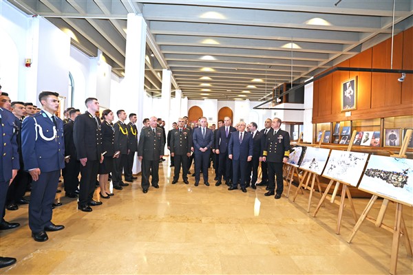 Bakan Güler, Cumhuriyetin 100’üncü yılı sergisinin açılışını gerçekleştirdi