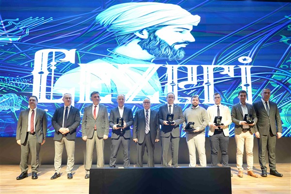 Teknopark İstanbul “Cezeri Teknoloji Ödülleri” sahiplerini buldu