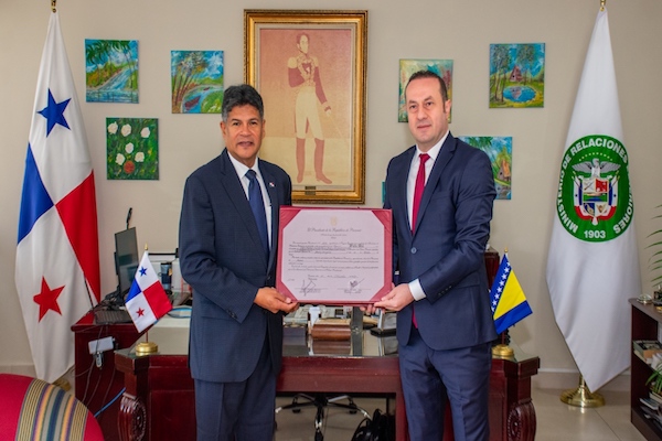 Türk iş insanı, Bosna Hersek adına Panama’ya diplomat olarak atandı