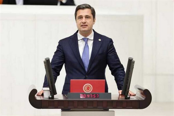 CHP Parti Sözcüsü Yücel, İsmet İnönü’yü andı